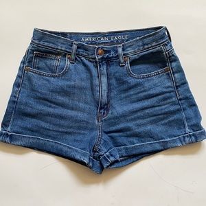 AE MOM SHORTS